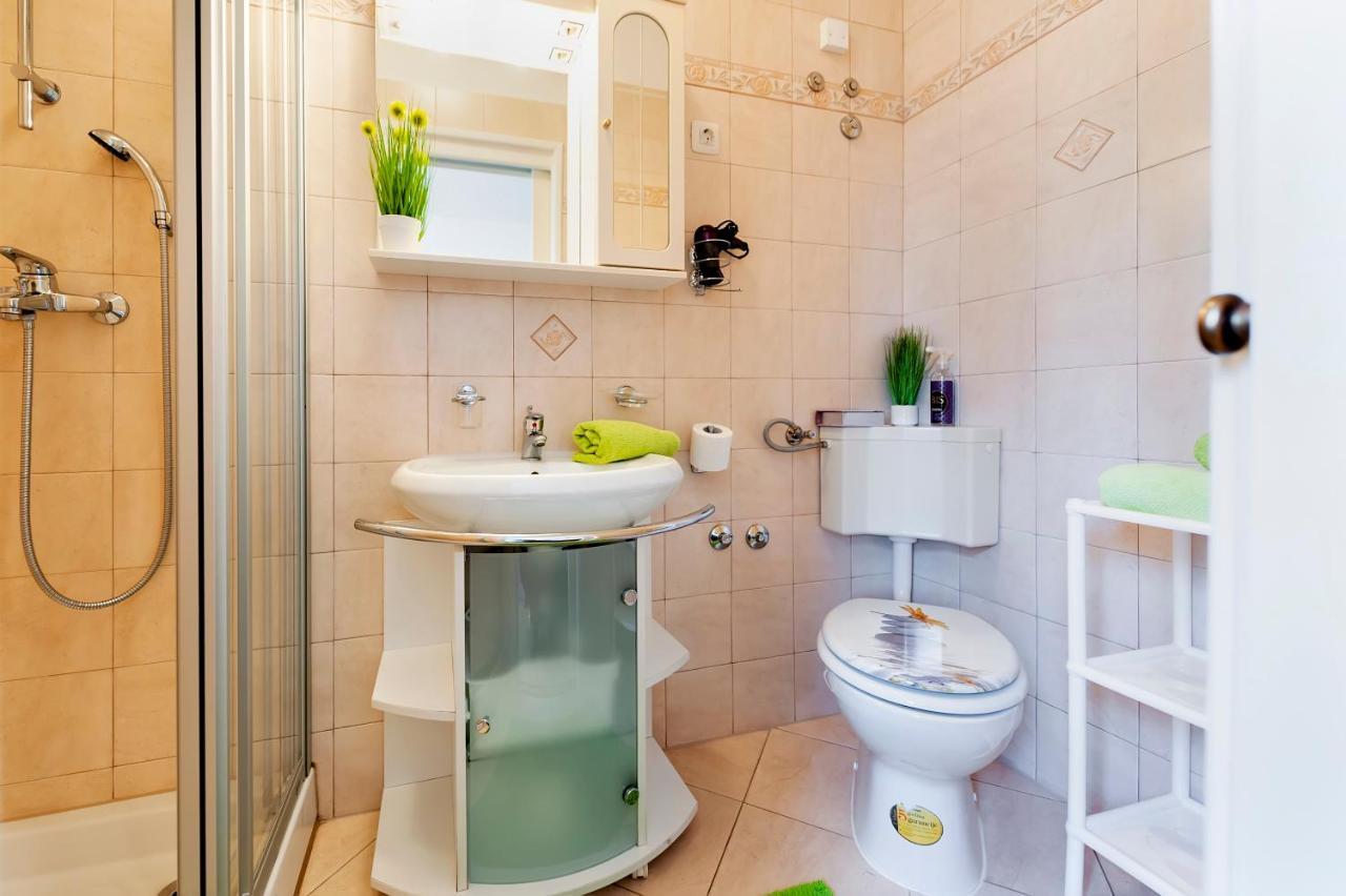 Apartment & Rooms Graciela Rovinj Exterior photo